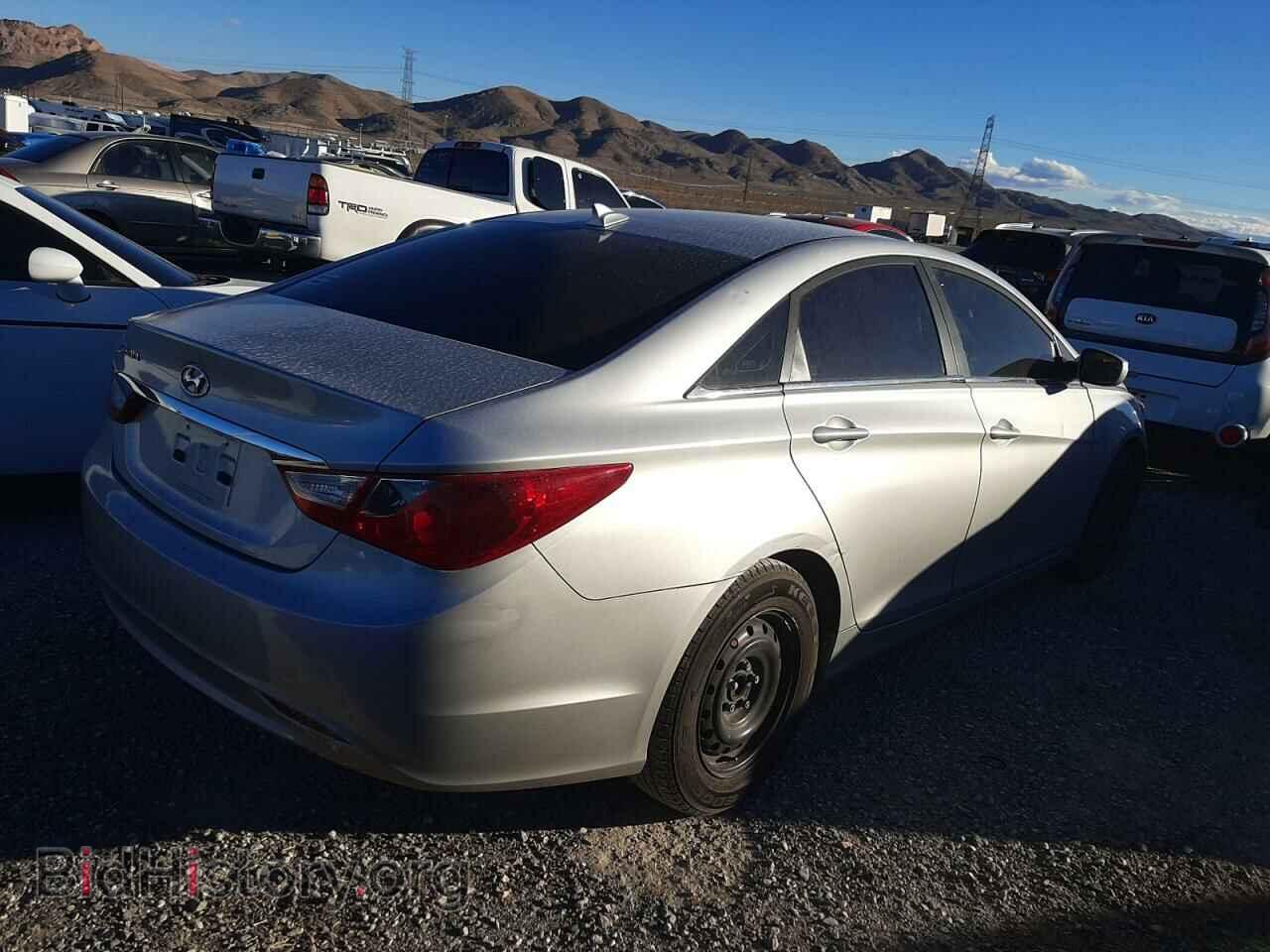 2012 HYUNDAI SONATA - VIN: 5NPEB4AC2CH334859 - Фото 3
