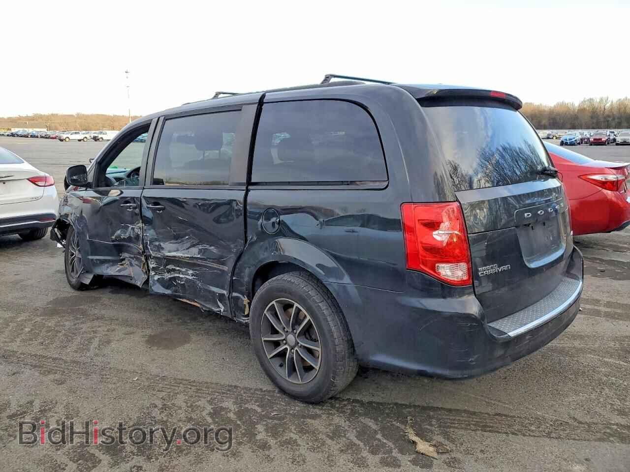2017 DODGE CARAVAN - VIN: 2C4RDGEG8HR807832 - Фото 2