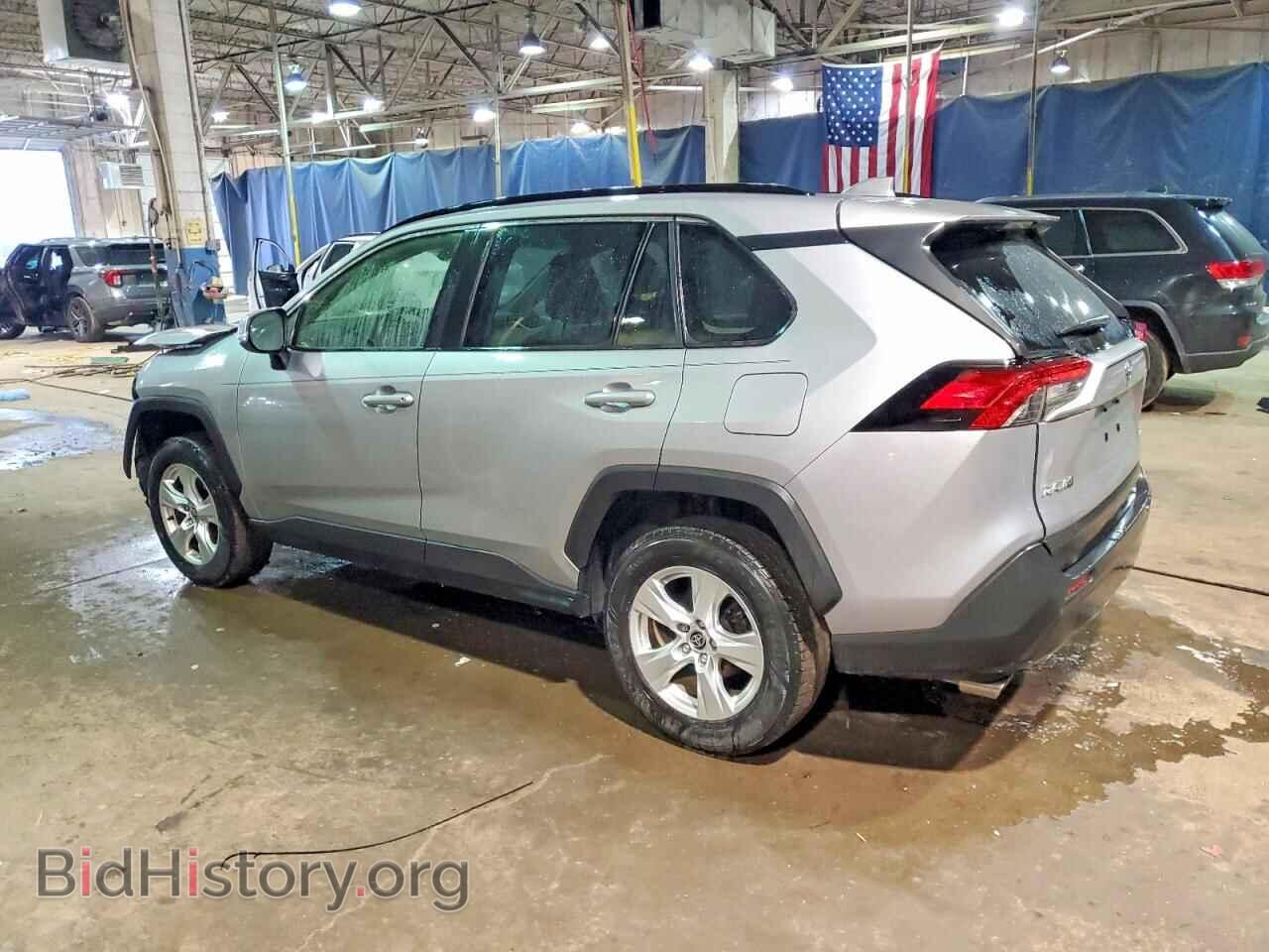 2020 TOYOTA RAV4 - VIN: JTMP1RFV5LD528150 - Фото 2