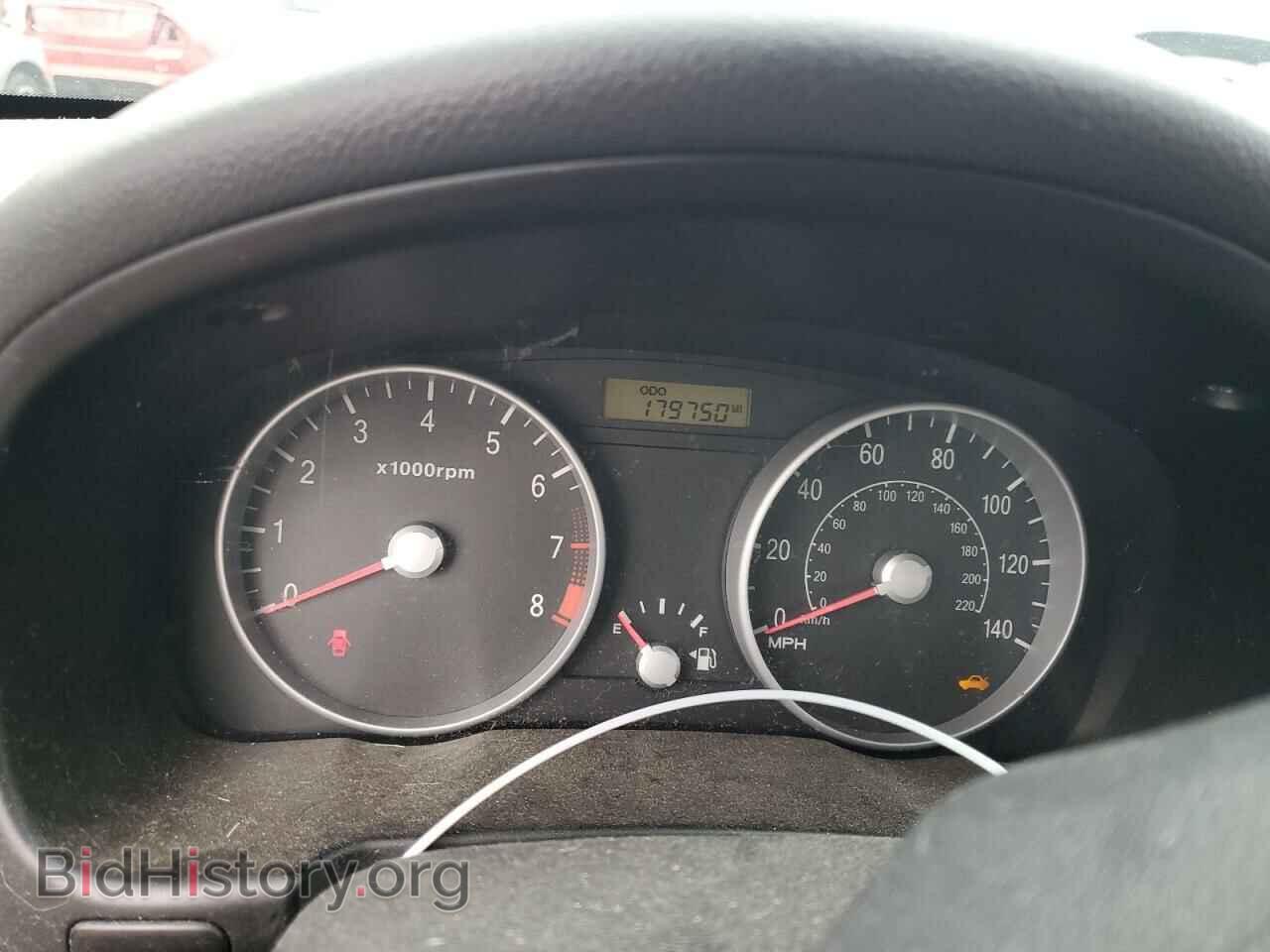 2007 HYUNDAI ACCENT - VIN: KMHCM36C47U054484 - Фото 9
