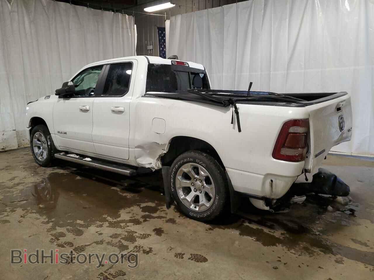 2019 RAM 1500 - VIN: 1C6SRFBT3KN516827 - Photo 2