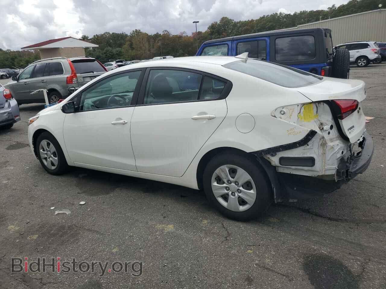 2017 KIA FORTE - VIN: 3KPFK4A72HE127519 - Фото 2
