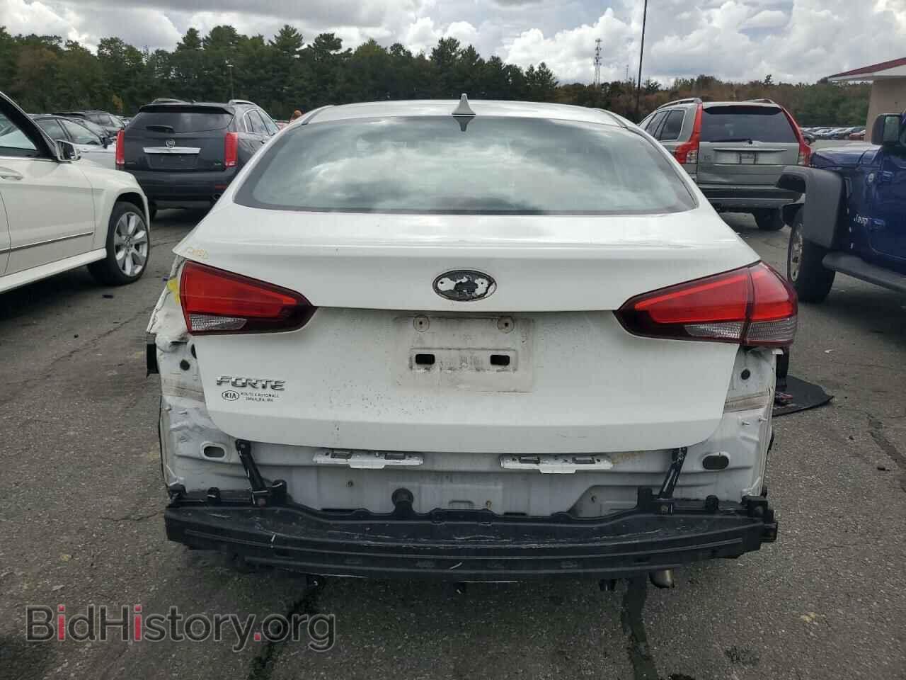 2017 KIA FORTE - VIN: 3KPFK4A72HE127519 - Фото 6