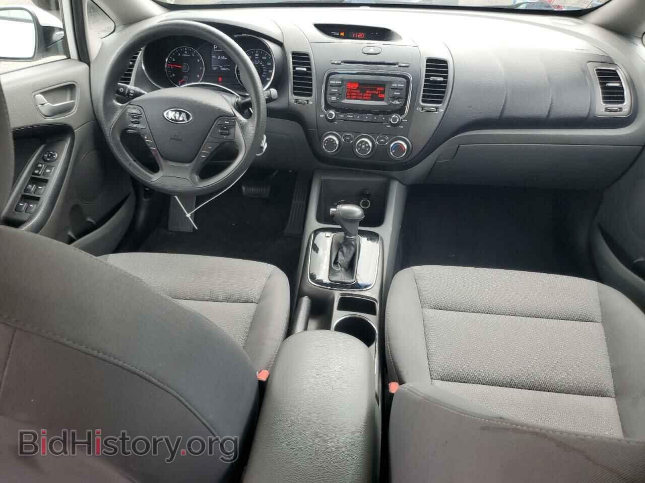 2017 KIA FORTE - VIN: 3KPFK4A72HE127519 - Фото 8