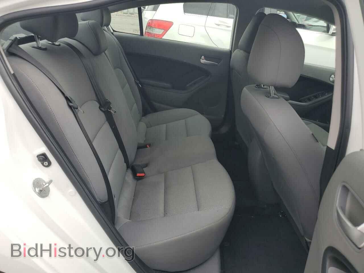 2017 KIA FORTE - VIN: 3KPFK4A72HE127519 - Фото 10