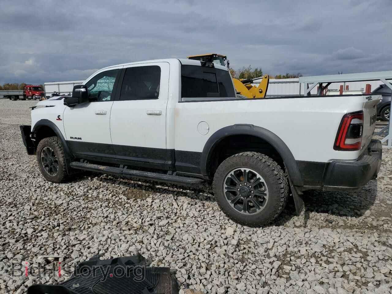 2023 RAM 2500 - VIN: 3C6UR5ELXPG615823 - Photo 2