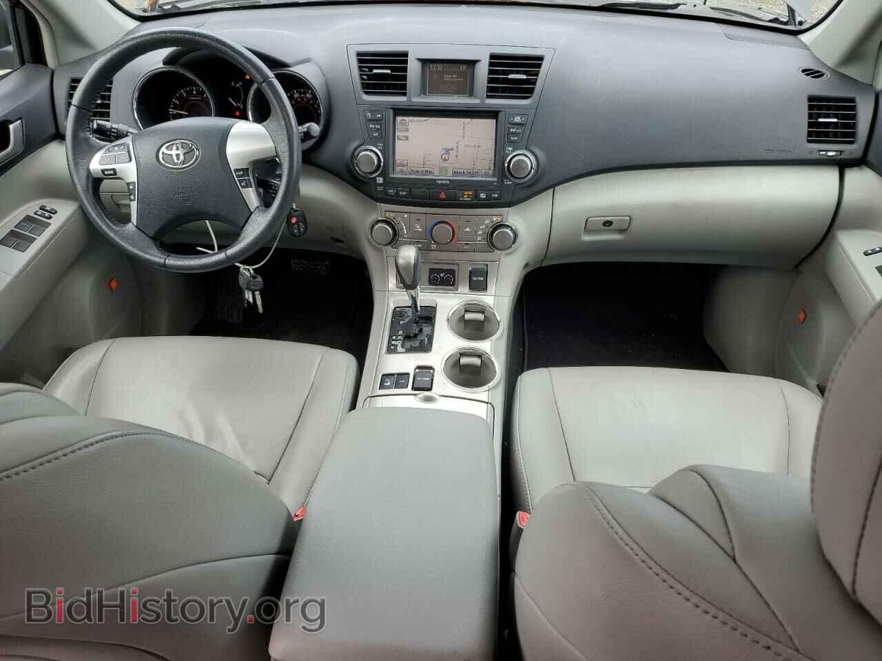 2012 TOYOTA HIGHLANDER - VIN: 5TDBK3EH2CS112092 - Фото 8