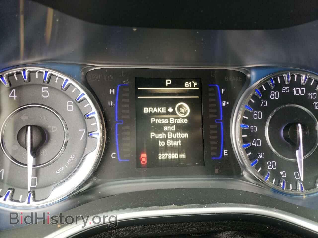 2015 CHRYSLER 200 - VIN: 1C3CCCAB7FN603338 - Фото 9