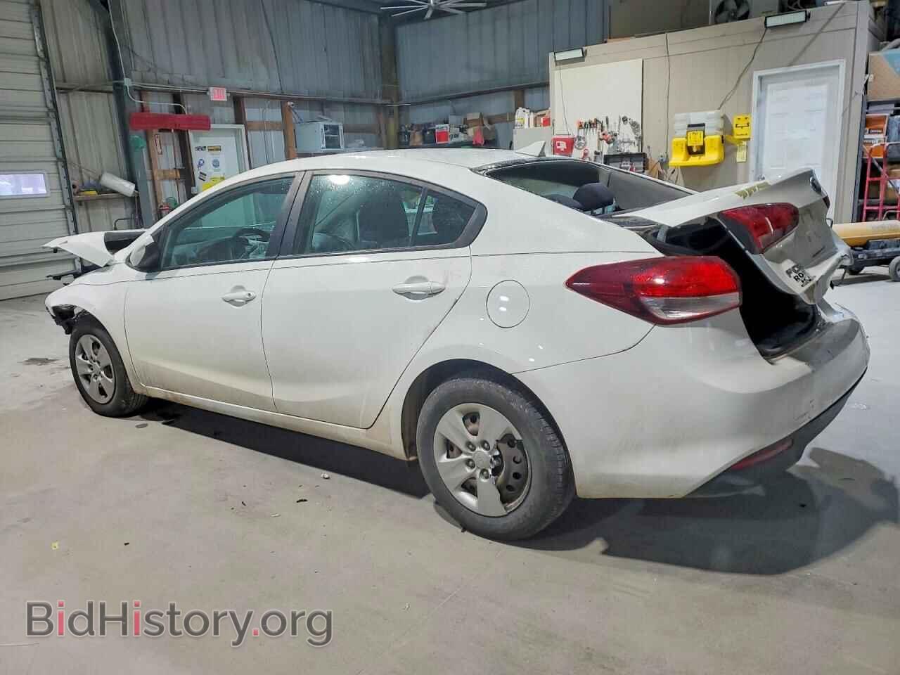 2017 KIA FORTE - VIN: 3KPFK4A72HE030174 - Фото 2