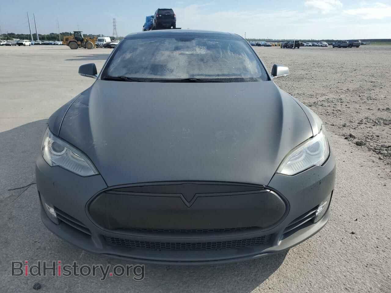2014 TESLA MODEL S - VIN: 5YJSA1H10EFP33862 - Фото 5