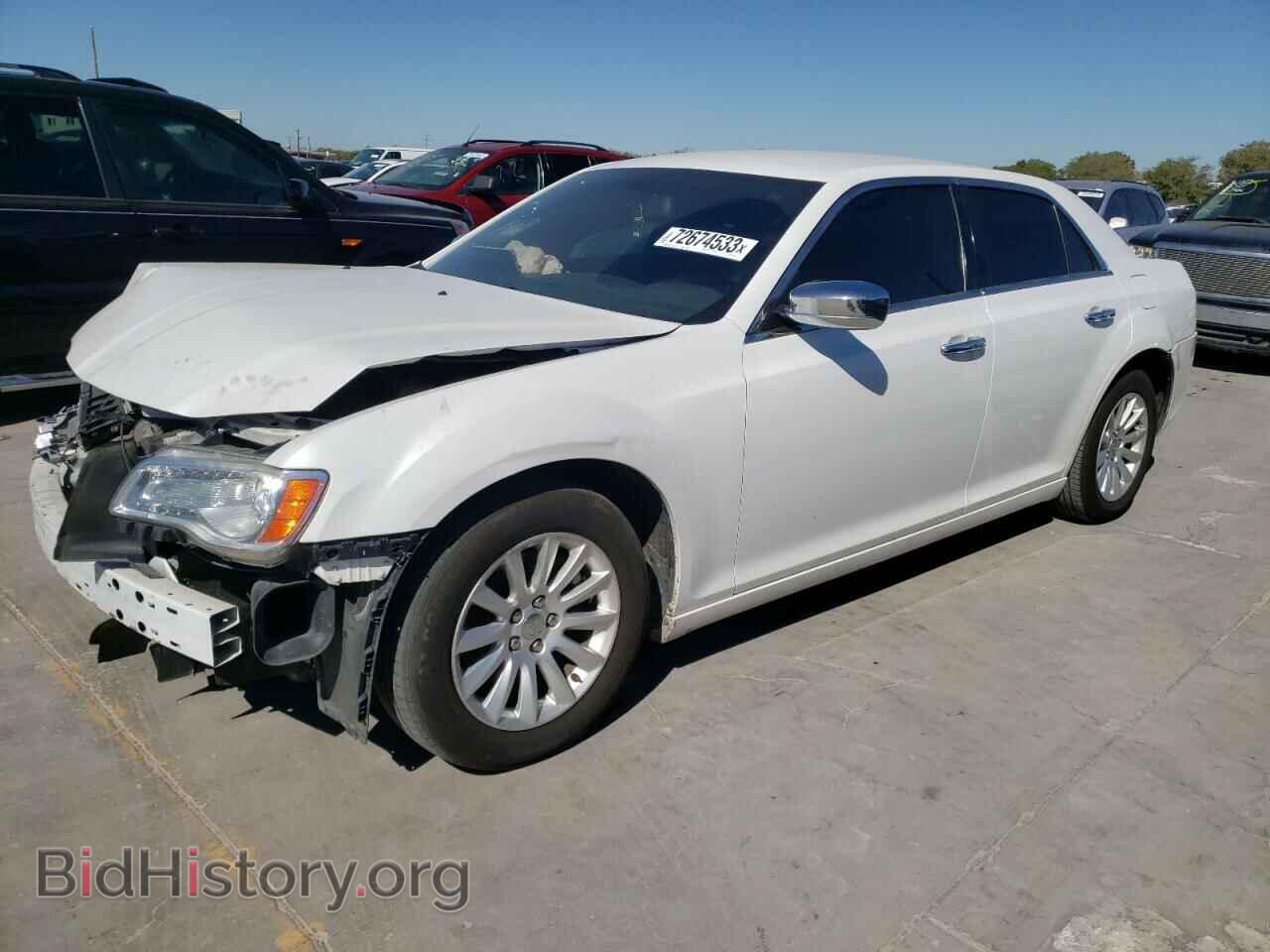 Фотография 2C3CCAEG5EH143159 - CHRYSLER 300 2014