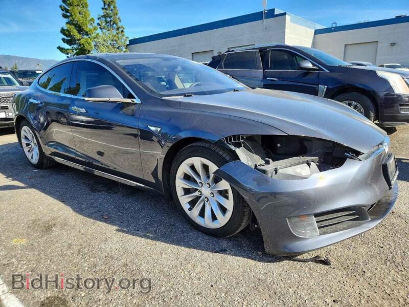 2016 Tesla MODEL S (VIN 5YJSA1E29GF141053) — фото 4 из 13