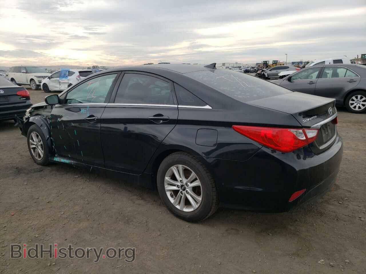 2014 HYUNDAI SONATA - VIN: 5NPEB4AC3EH945745 - Фото 2