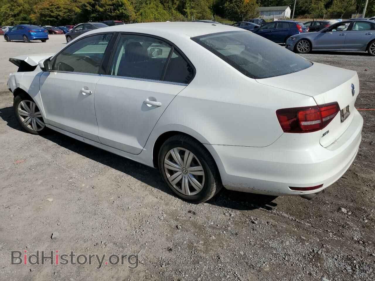 2017 VOLKSWAGEN JETTA - VIN: 3VW2B7AJ8HM350355 - Photo 2