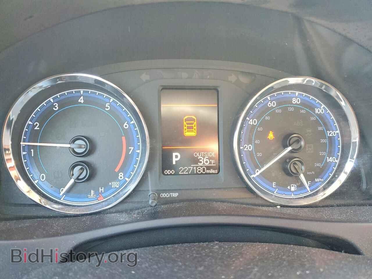 2017 TOYOTA COROLLA - VIN: 5YFBURHE4HP736734 - Фото 9