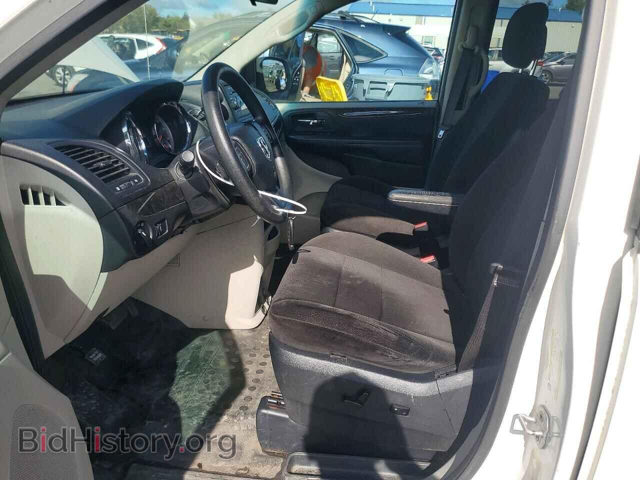 2012 Dodge RAM VAN (VIN 2C4RDGAG4CR206741) — photo 7 of 13