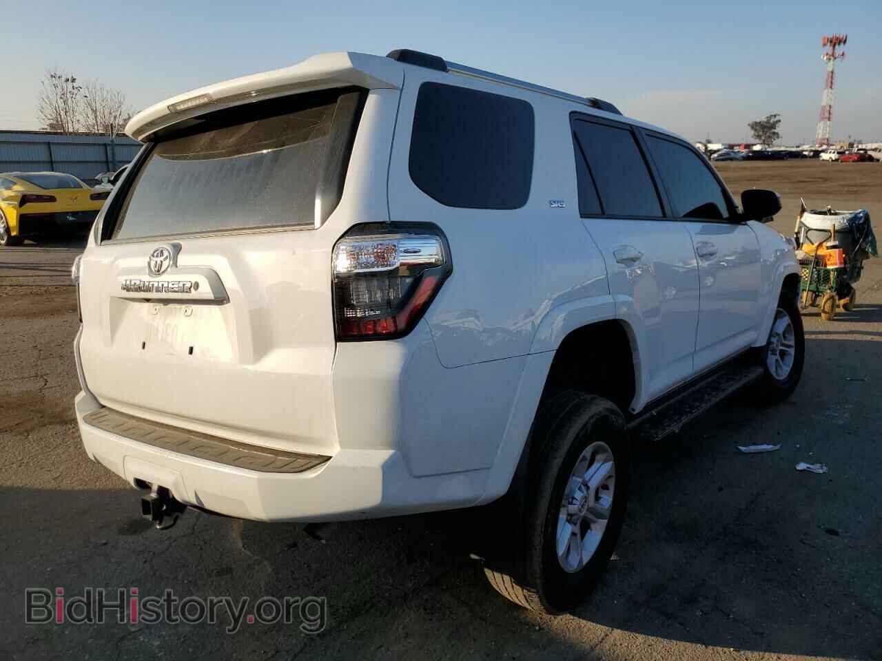 2019 TOYOTA 4RUNNER - VIN: JTEBU5JRXK5670129 - Фото 3
