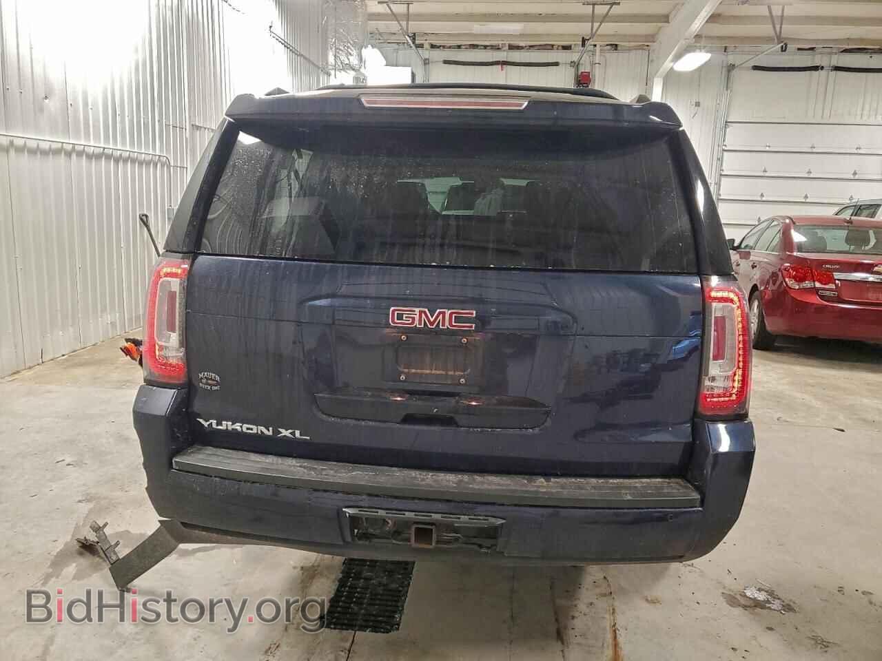 2017 GMC YUKON - VIN: 1GKS2GKC1HR365639 - Фото 6