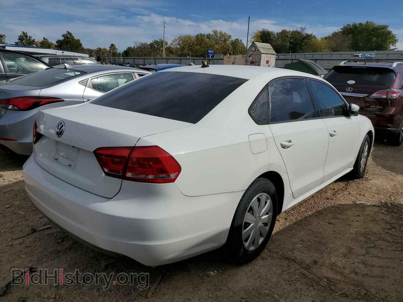 2013 VOLKSWAGEN PASSAT - VIN: 1VWAP7A35DC061380 - Фото 3