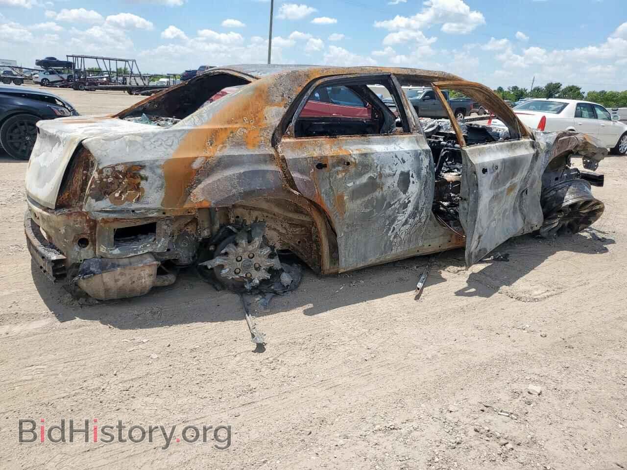 2014 CHRYSLER 300 - VIN: 2C3CCAAG2EH343180 - Фото 3