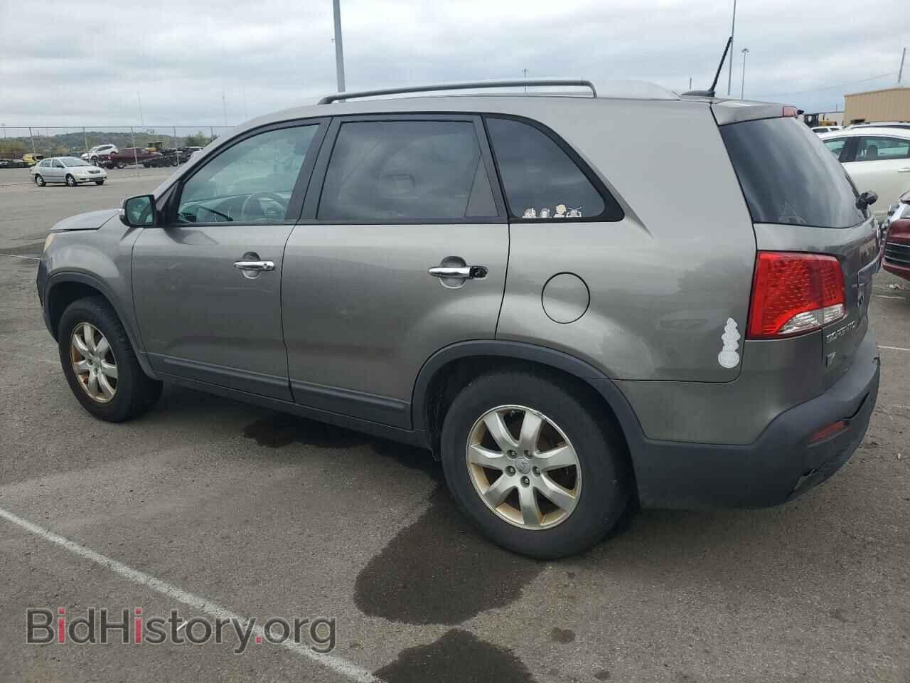 2012 KIA SORENTO - VIN: 5XYKT3A69CG221051 - Фото 2