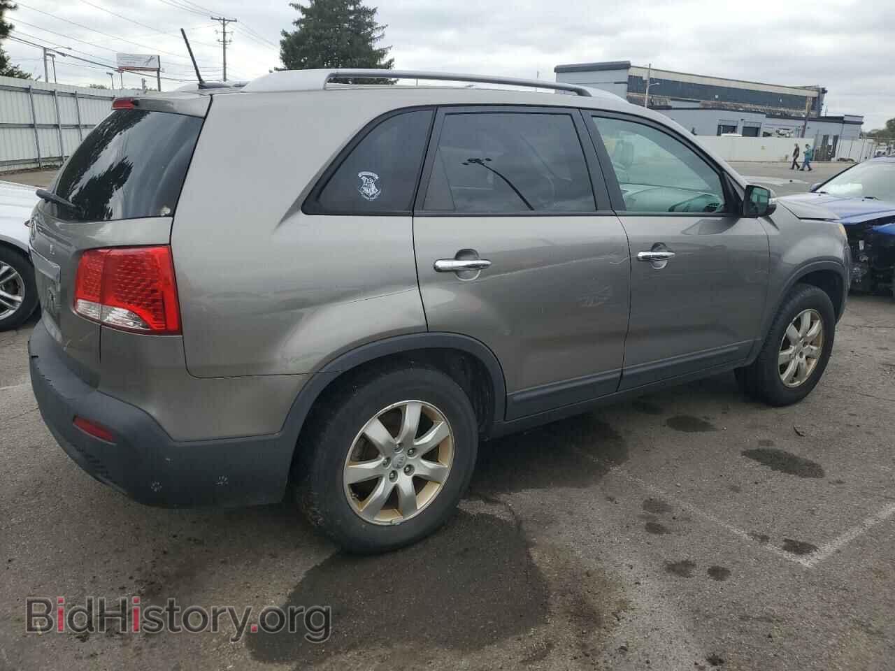 2012 KIA SORENTO - VIN: 5XYKT3A69CG221051 - Фото 3