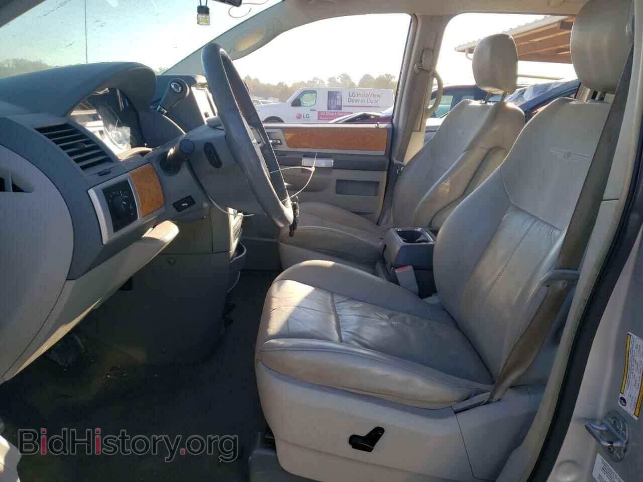 2010 CHRYSLER MINIVAN - VIN: 2A4RR6DX4AR233663 - Фото 7