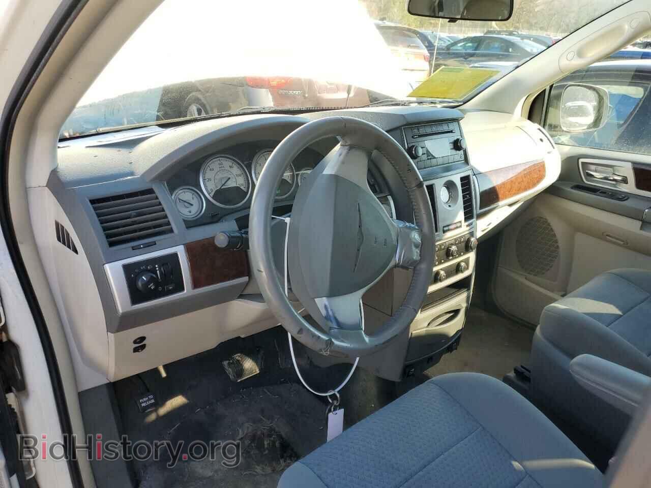 2010 CHRYSLER MINIVAN - VIN: 2A4RR5D17AR347940 - Фото 8