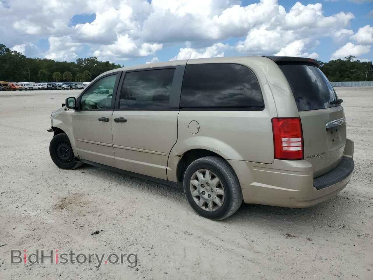 2008 CHRYSLER MINIVAN - VIN: 2A8HR44H58R708142 - Фото 2