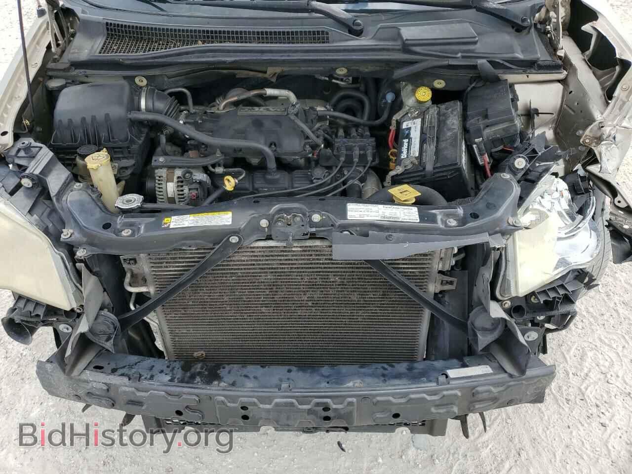 2008 CHRYSLER MINIVAN - VIN: 2A8HR44H58R708142 - Фото 12