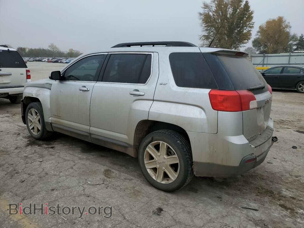 2011 GMC TERRAIN - VIN: 2CTALUEC5B6425444 - Фото 2