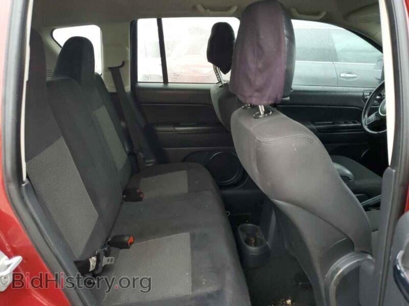 2012 Jeep COMPASS (VIN 1C4NJCEB2CD696453) — photo 11 of 13