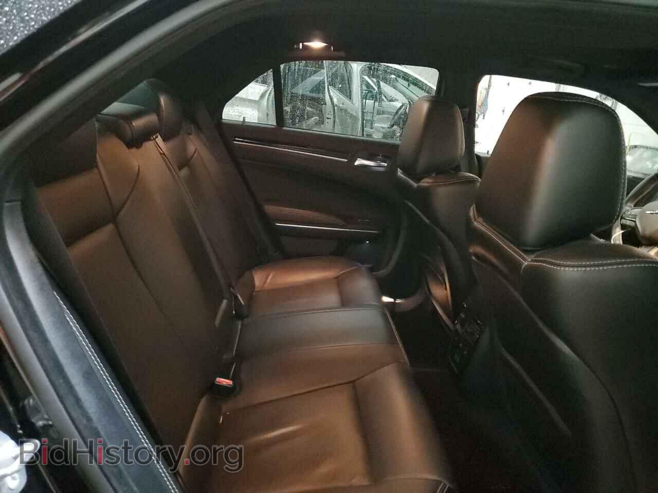 2017 CHRYSLER 300 - VIN: 2C3CCAGG1HH512634 - Фото 10