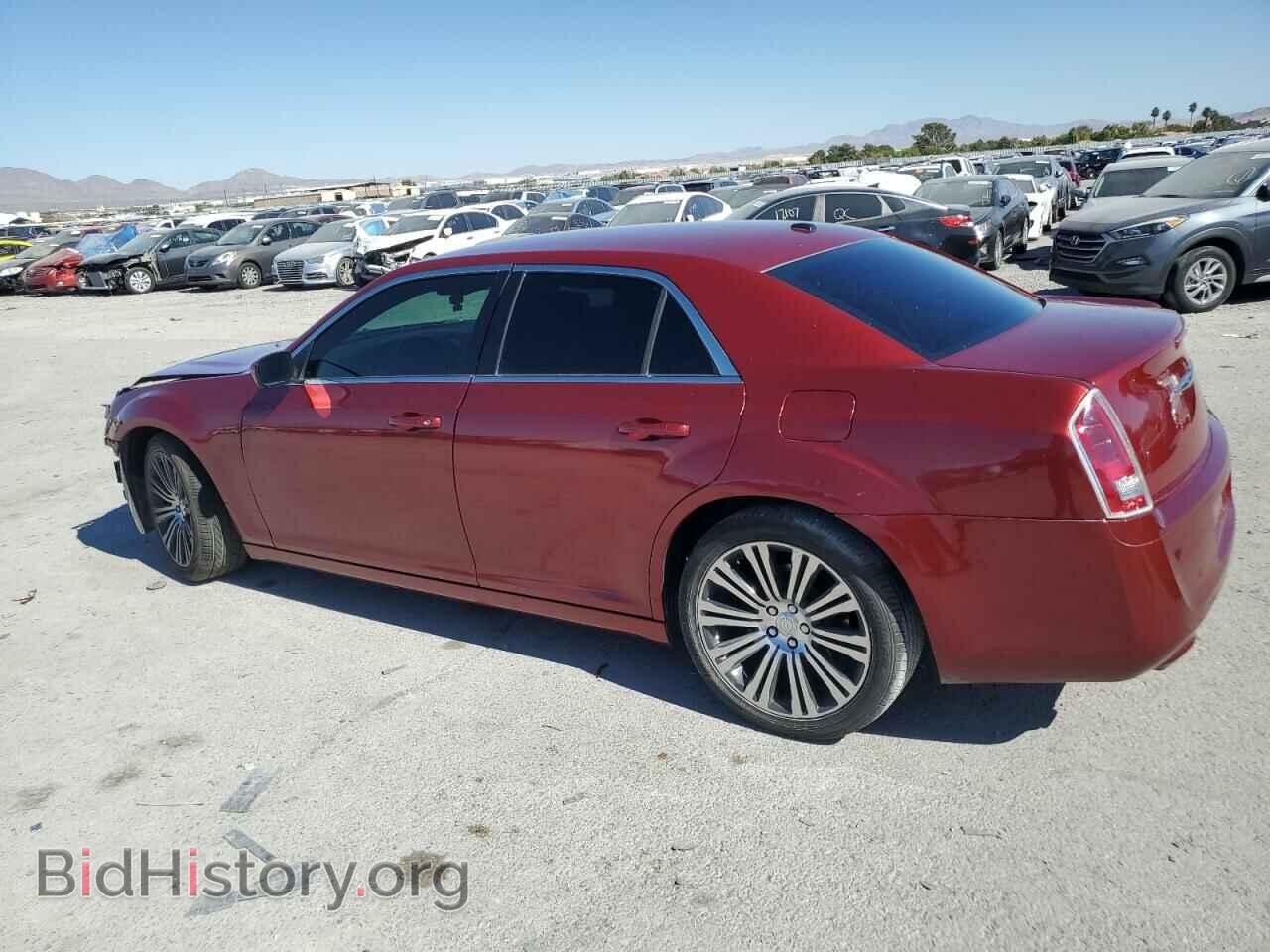 2014 CHRYSLER 300 - VIN: 2C3CCABG3EH136280 - Фото 2