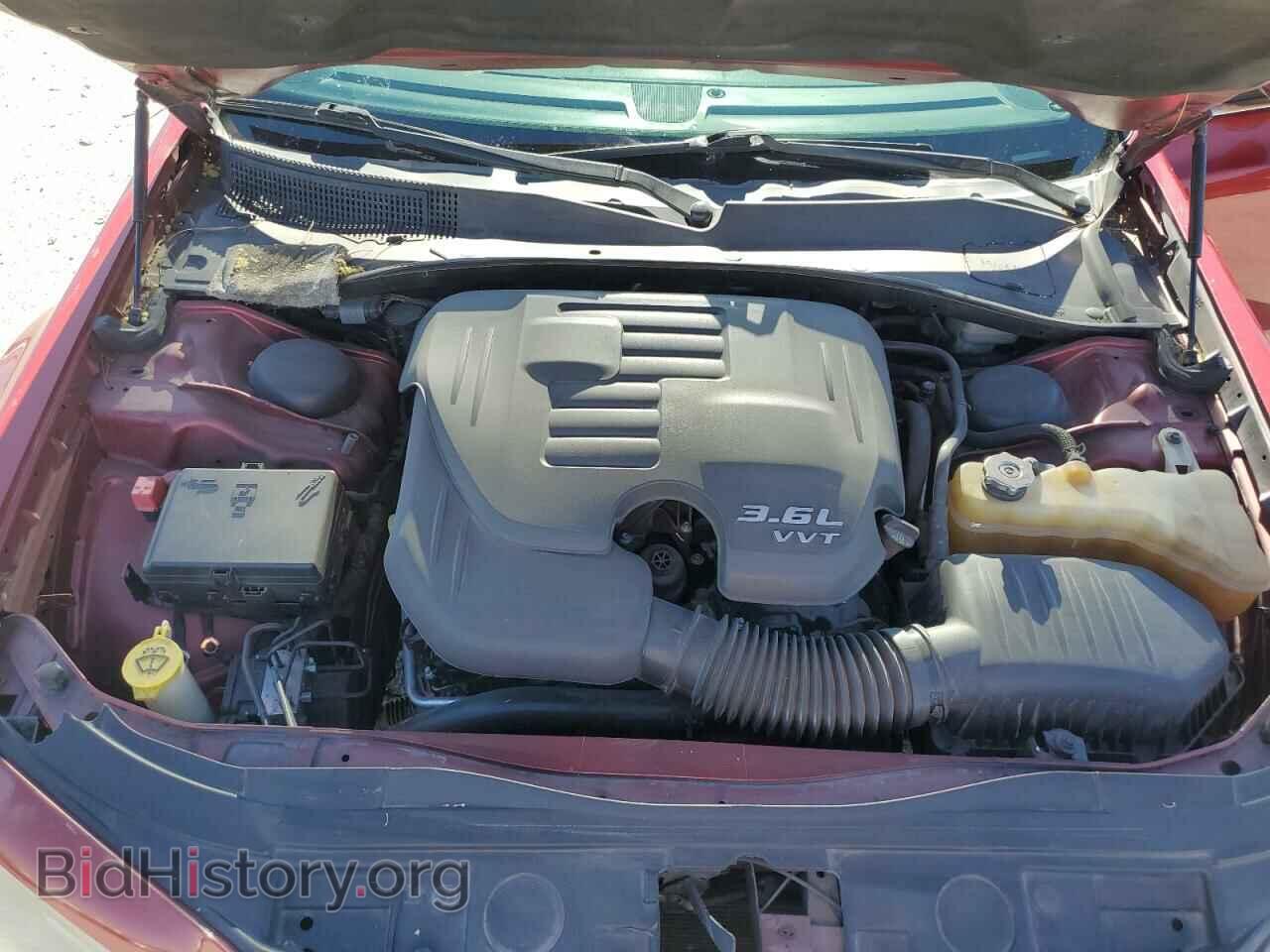 2014 CHRYSLER 300 - VIN: 2C3CCABG3EH136280 - Фото 11