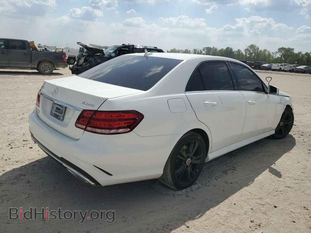 2014 MERCEDES-BENZ E-CLASS - VIN: WDDHF8JB8EA890335 - Фото 3