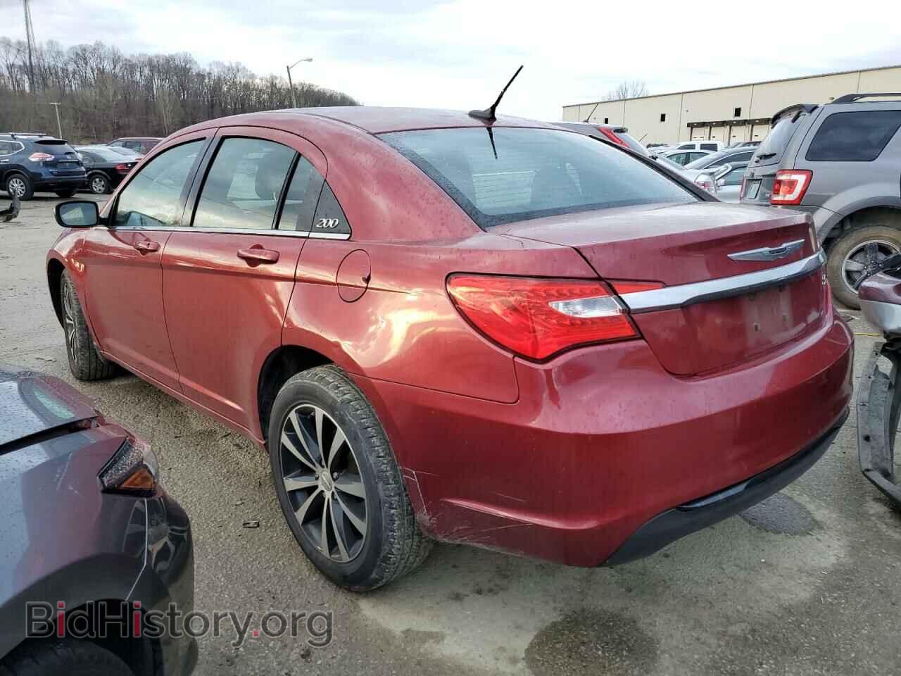 2013 CHRYSLER 200 - VIN: 1C3CCBBB2DN610140 - Фото 2