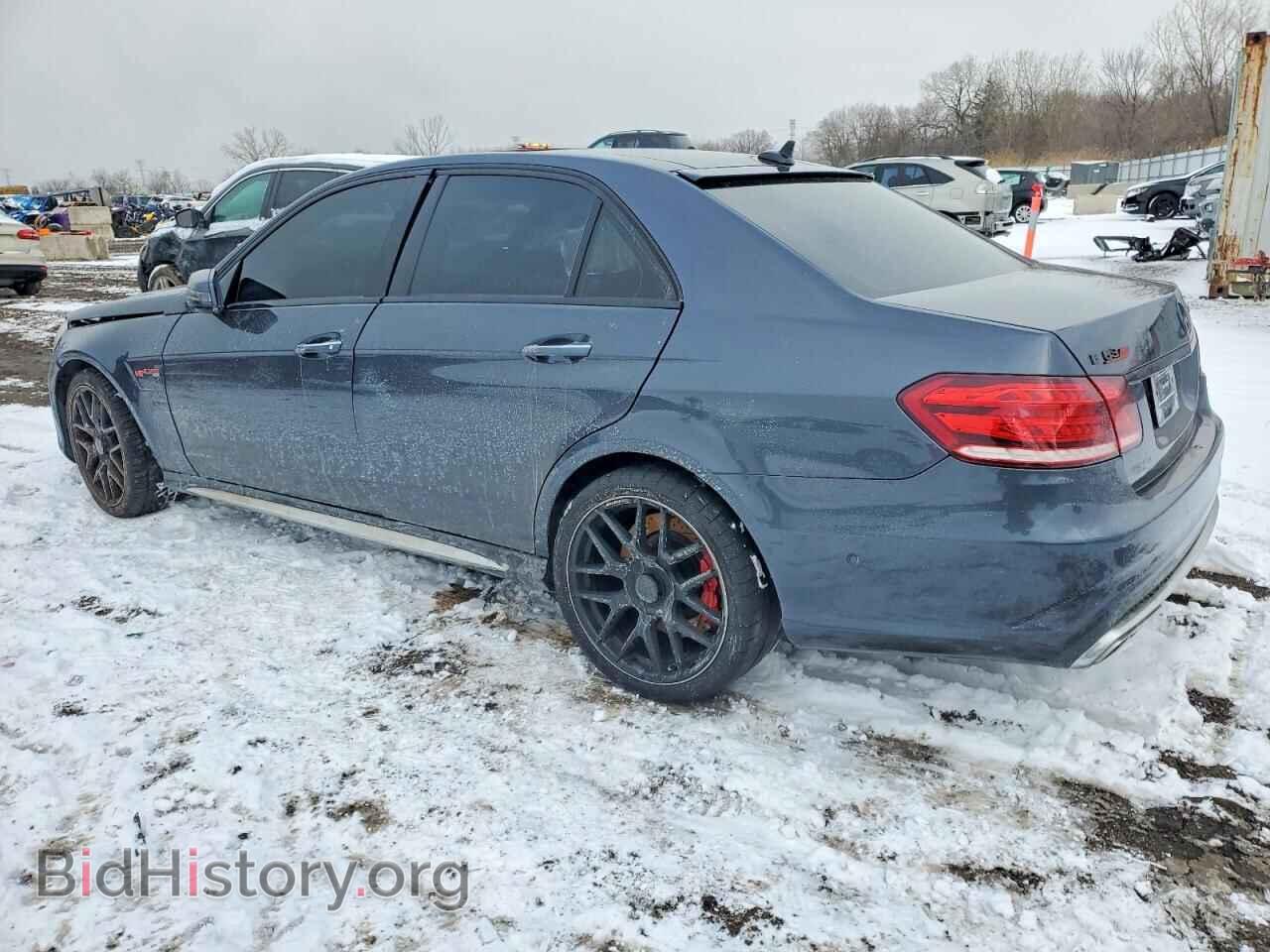2014 MERCEDES-BENZ E-CLASS - VIN: WDDHF7GB7EA841886 - Фото 2