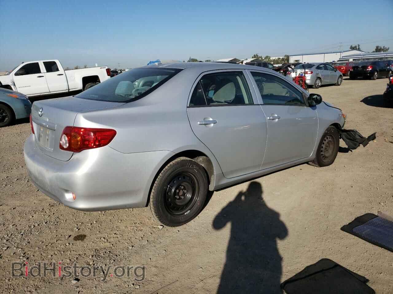 2009 TOYOTA COROLLA - VIN: JTDBL40EX99041330 - Фото 3
