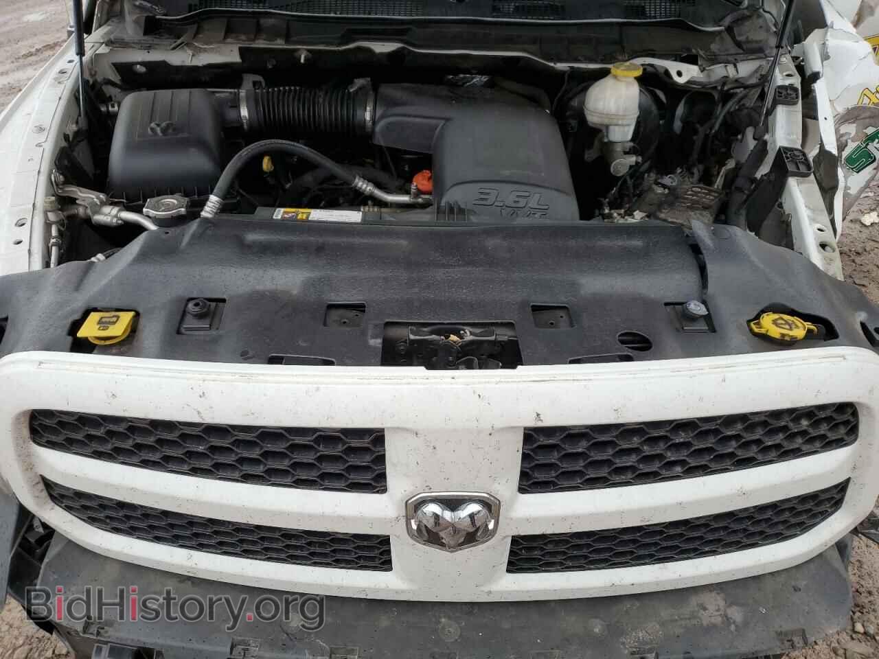 2018 RAM 1500 - VIN: 1C6RR7FG7JS343637 - Фото 11