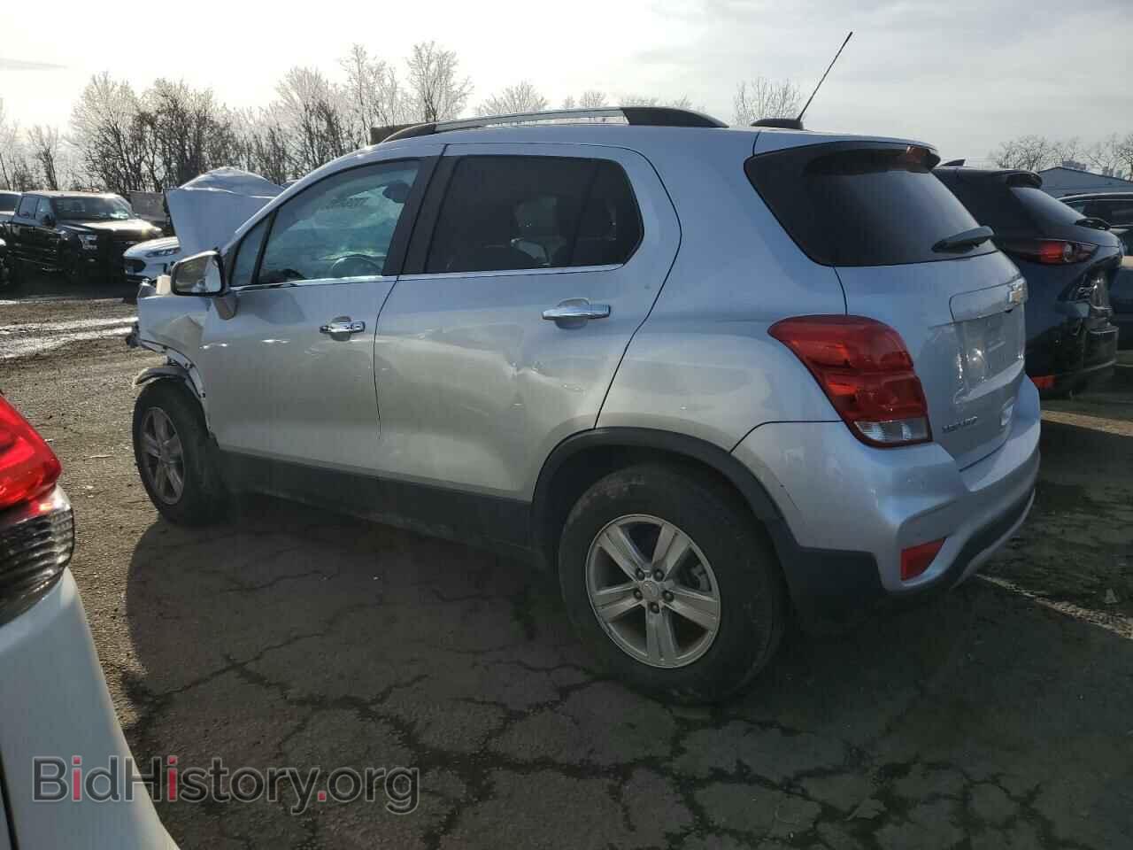 2019 CHEVROLET TRAX - VIN: 3GNCJPSB3KL321979 - Photo 2