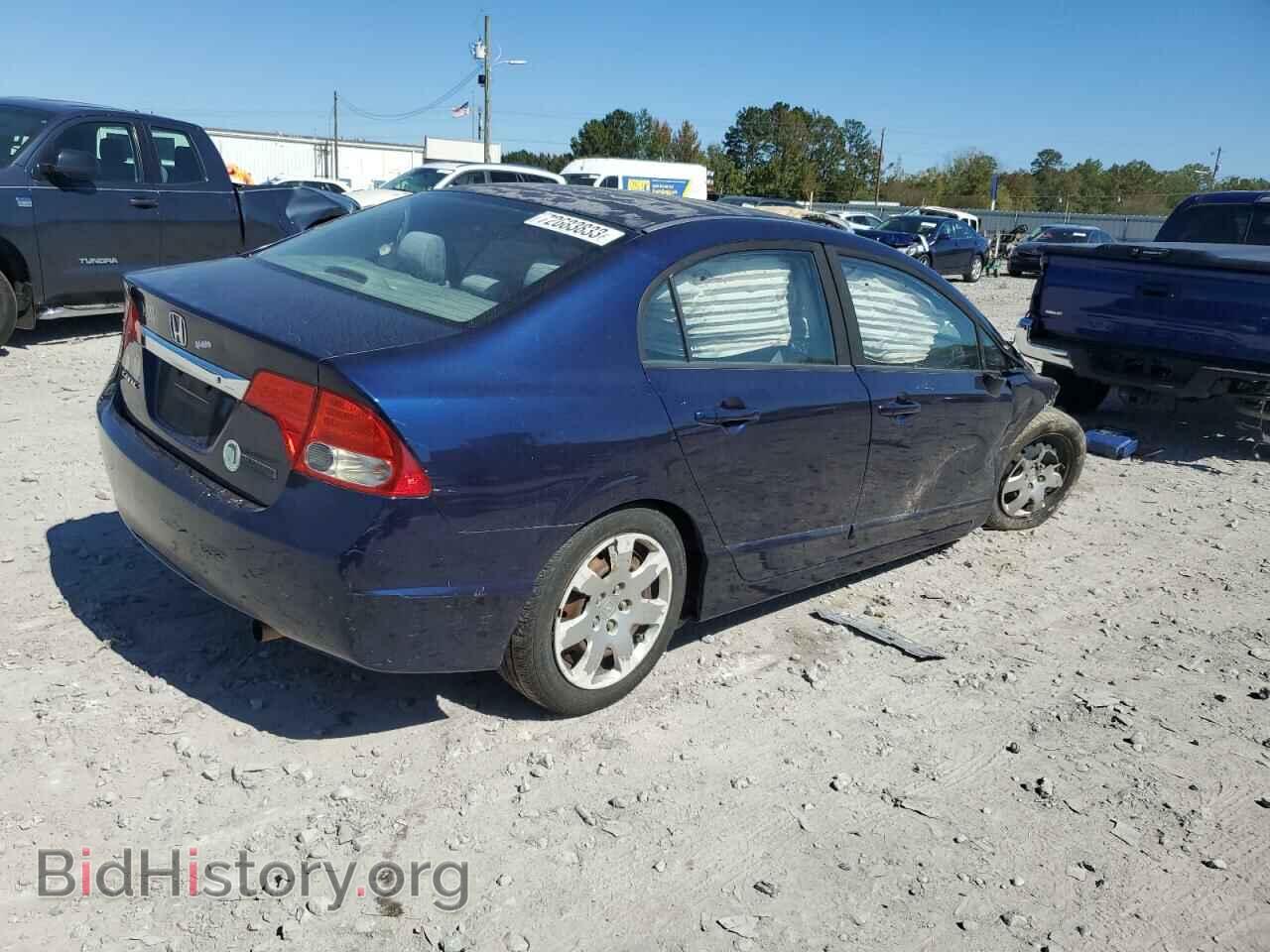 2011 HONDA CIVIC - VIN: 19XFA1F57BE002113 - Фото 3