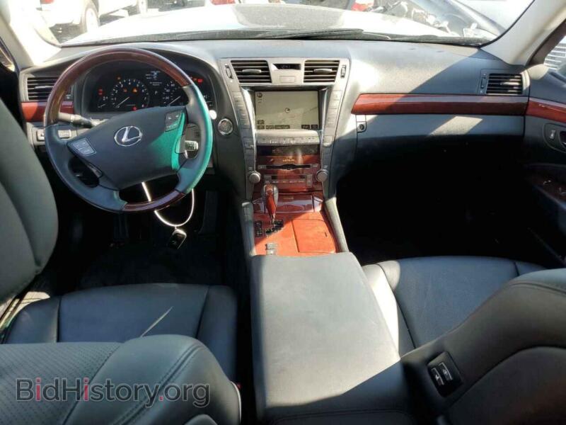 2008 Lexus LS460 (VIN JTHBL46FX85079502) — фото 8 из 12