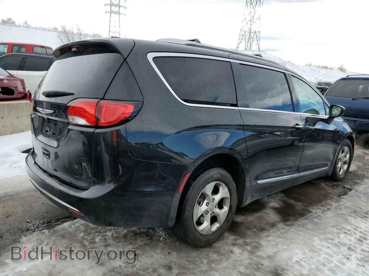 2017 CHRYSLER PACIFICA - VIN: 2C4RC1EG2HR759681 - Photo 3