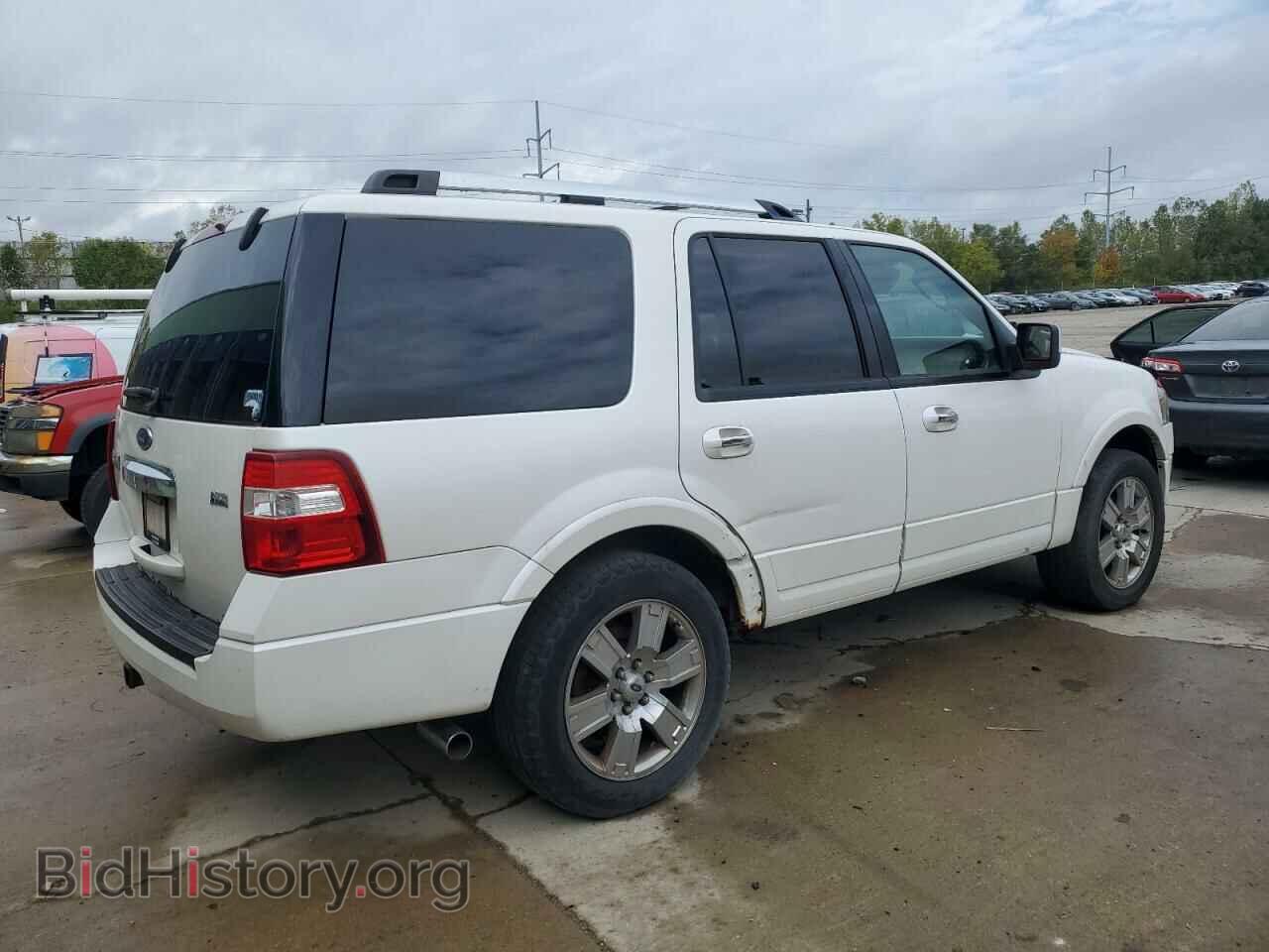 2010 FORD EXPEDITION - VIN: 1FMJU2A50AEA53716 - Фото 3