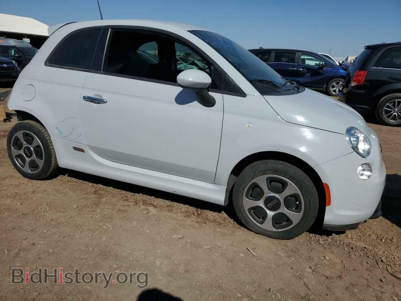 2017 FIAT 500 - VIN: 3C3CFFGE9HT550543 - Фото 4