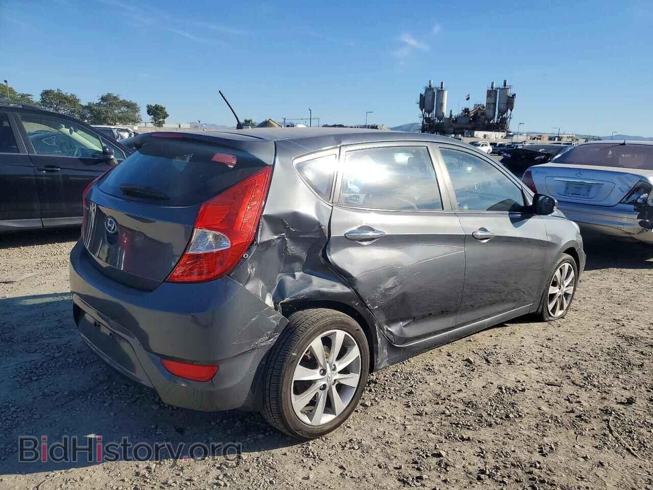 2013 HYUNDAI ACCENT - VIN: KMHCU5AE2DU086852 - Фото 3