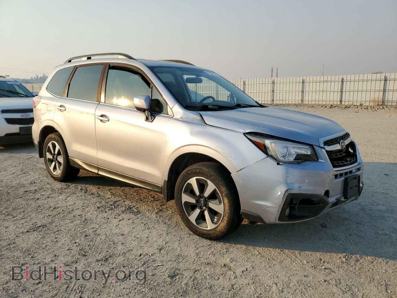 2017 SUBARU FORESTER - VIN: JF2SJARC0HH576517 - Фото 4
