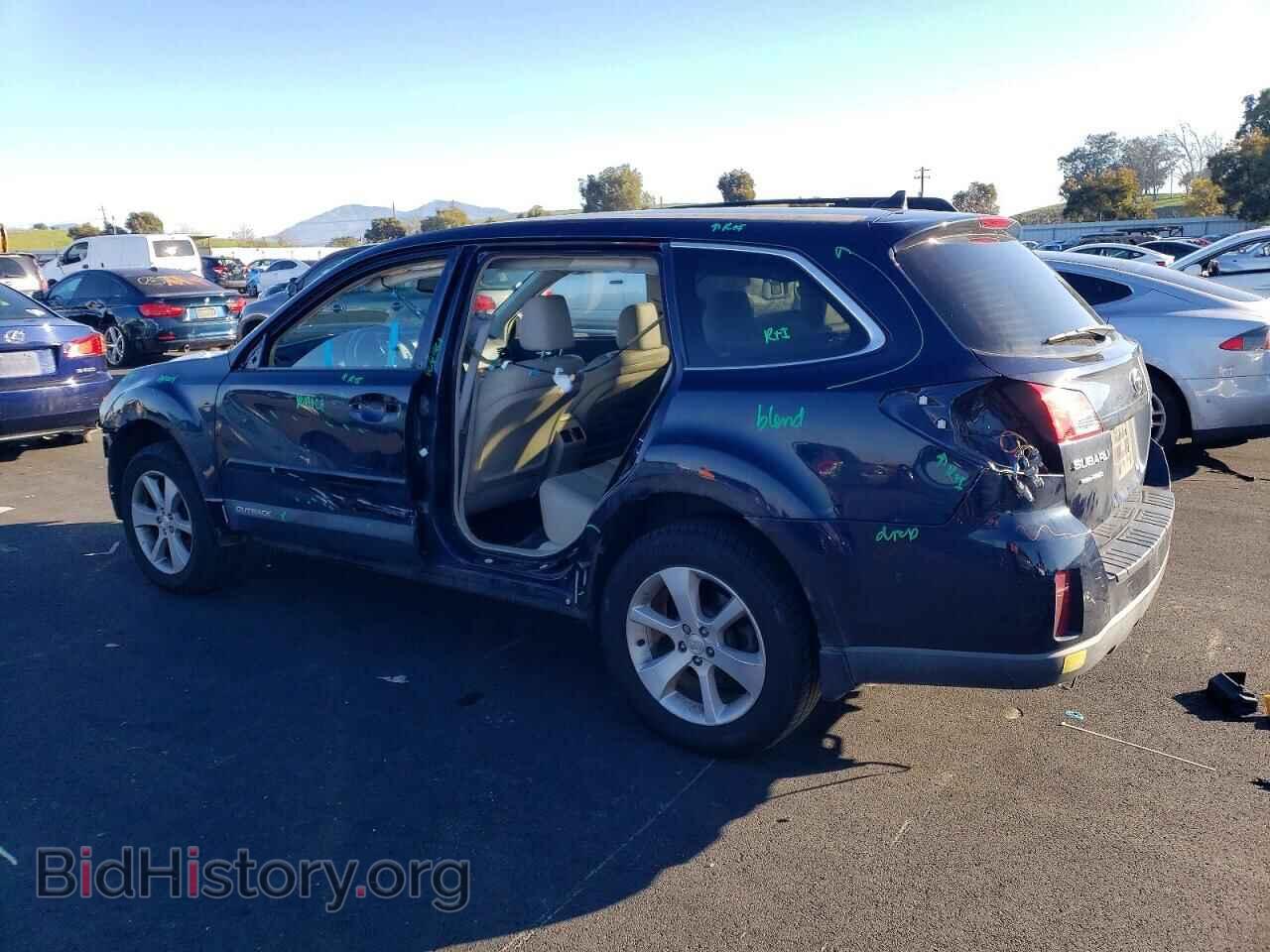 2014 SUBARU OUTBACK - VIN: 4S4BRDLC0E2248140 - Фото 2