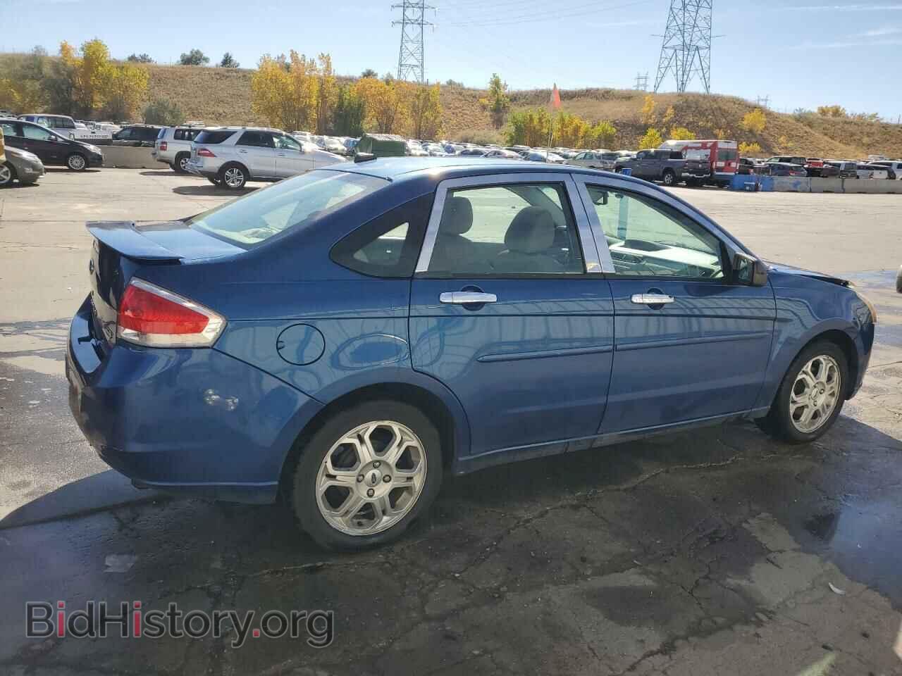 2009 FORD FOCUS - VIN: 1FAHP36N29W128100 - Photo 3